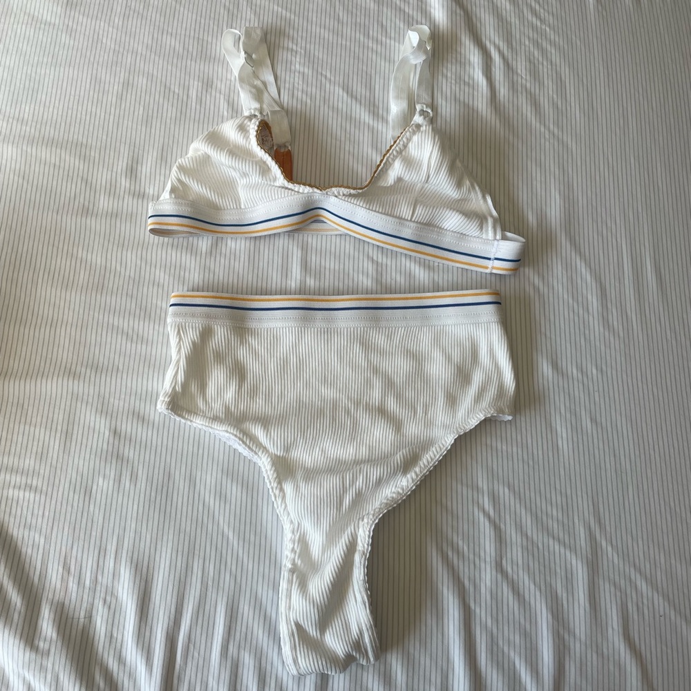 Solstice Intimates Chill Bralette and Thong